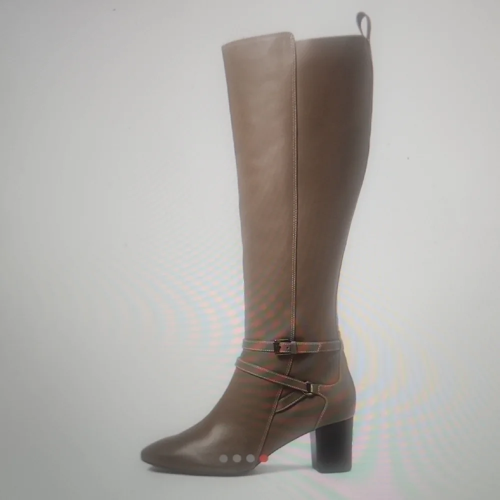 JOHNSTON & MURPHY Eleanor Belted Women's Boots Taupe Size 6.5